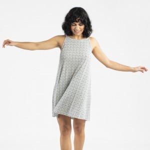 Vestido curto de alças em...