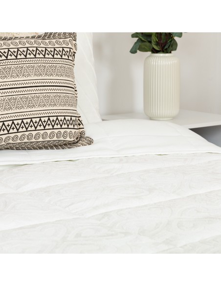Colcha jacquard chenilla Capri branco - 120gr colchas-jacquard