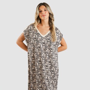 Vestido curto manga fluída... 2