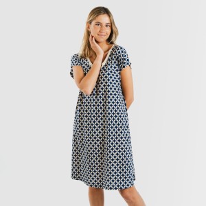 Vestido curto manga fluída...