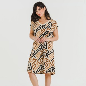 Vestido curto manga fluída...