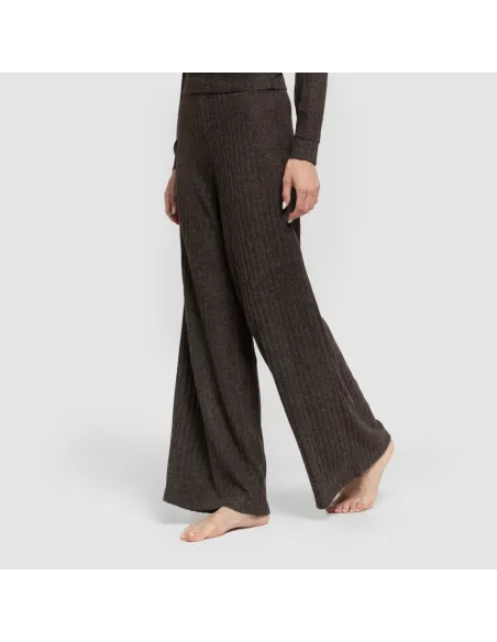 Calça longa ampla 4x2 canelada feminina pantalones-comodos-mujer