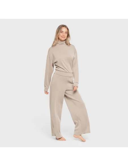Camisola fluida mulher com gola subida casacos-mulher