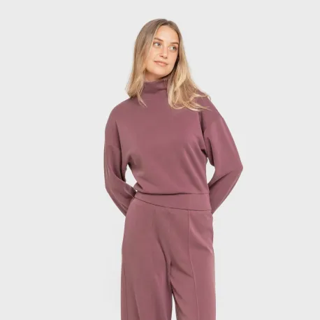 Camisola fluida mulher com gola subida casacos-mulher