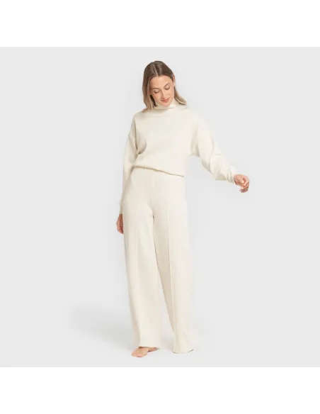 Camisola fluida mulher com gola subida casacos-mulher