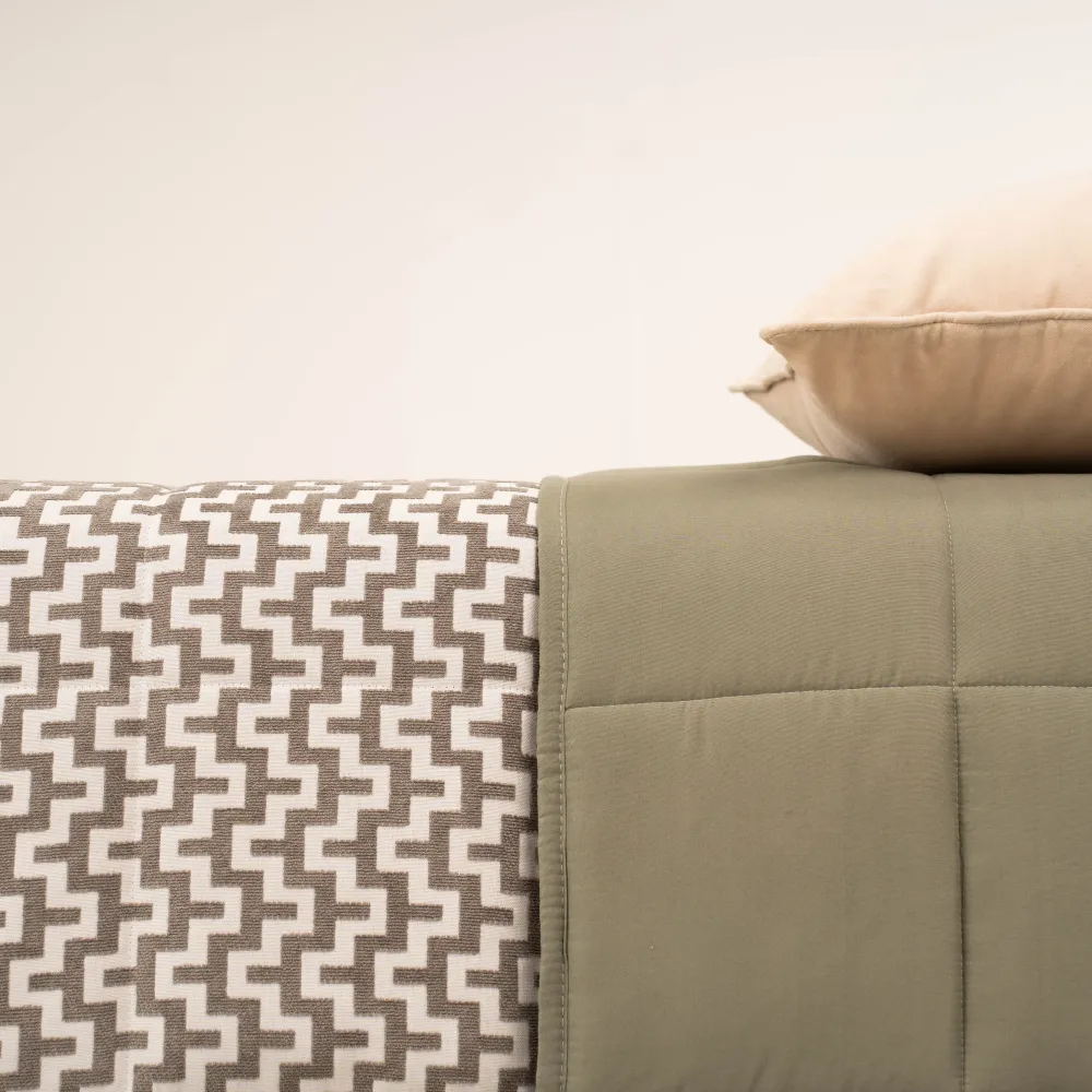 Colcha jacquard chenilla Tebas verde seco colchas-jacquard