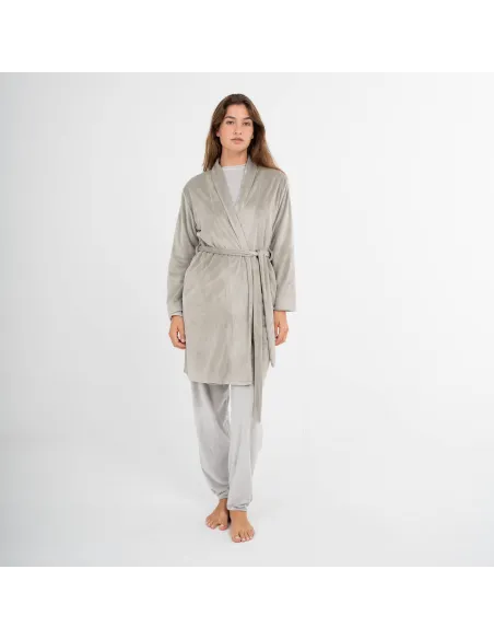 Roupão veludo super soft liso roupoes-mulher