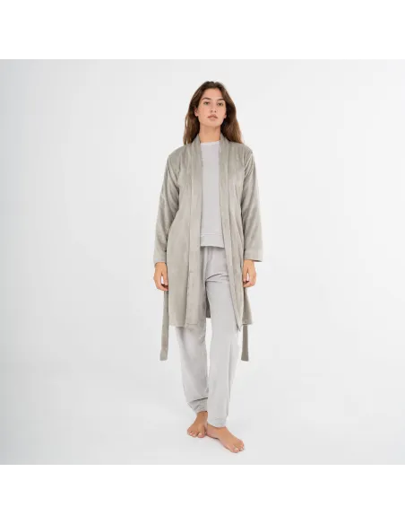 Roupão veludo super soft liso roupoes-mulher